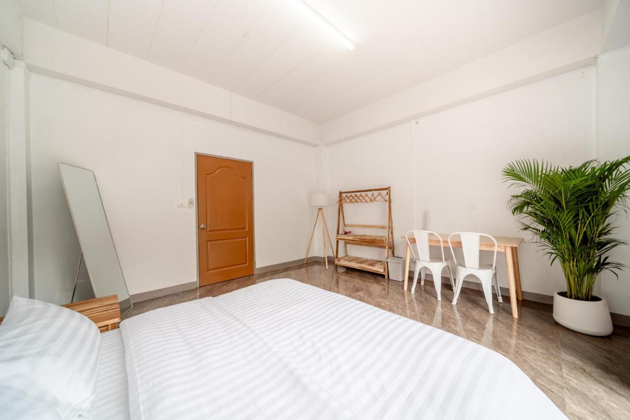 Socialer Coliving & Coworking Space เชียงใหม่ ภายนอก รูปภาพ