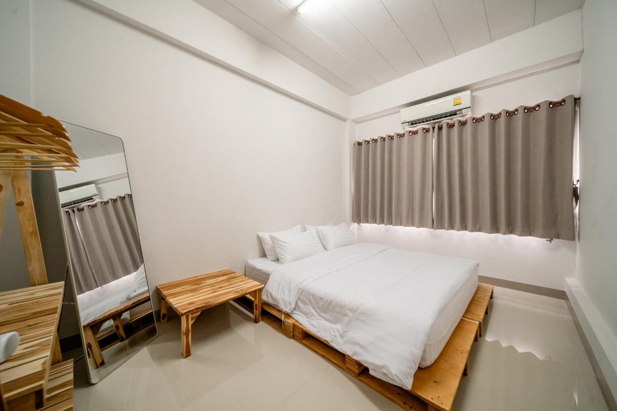 Socialer Coliving & Coworking Space เชียงใหม่ ภายนอก รูปภาพ